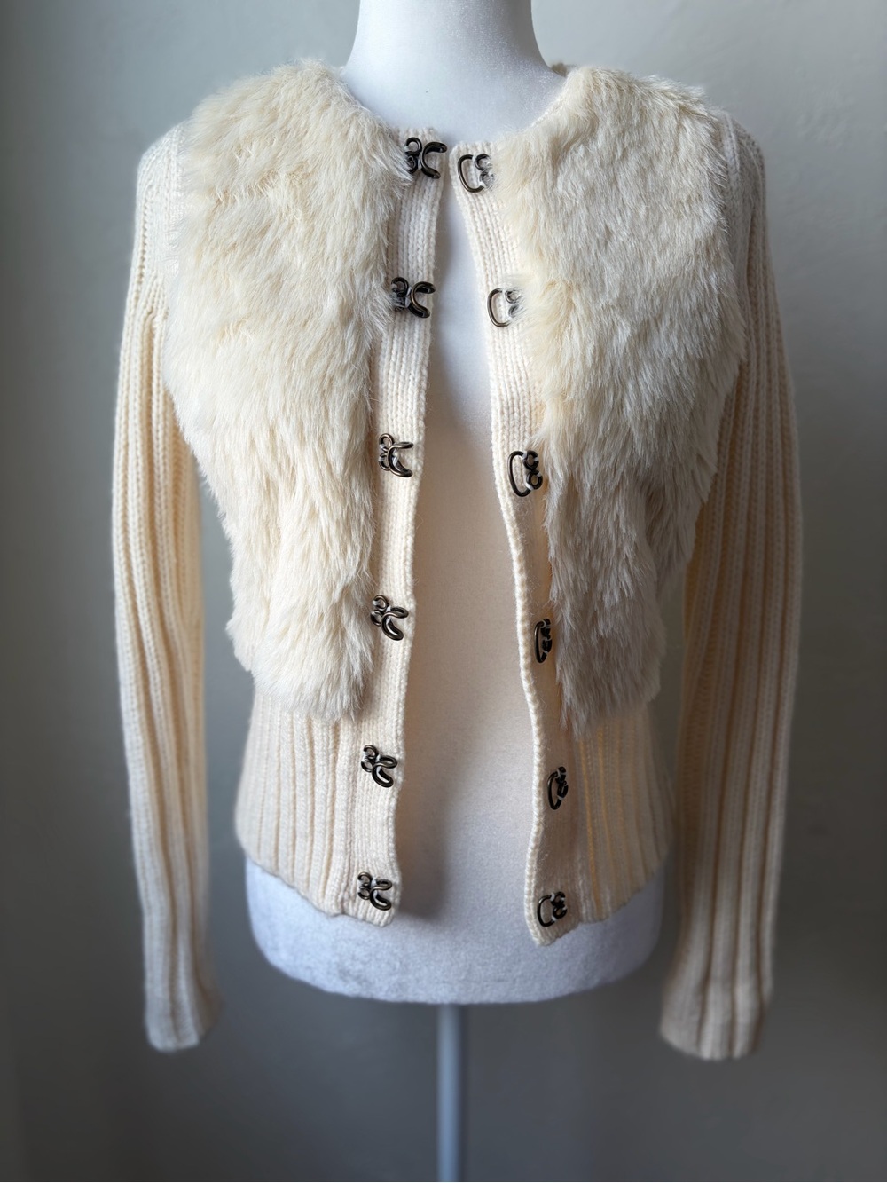 VTG Y2K LOFT Faux Fur Wool Blend Ribbed Cardigan Ivory XS - Picture 7 of 10